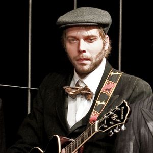 Robert, Gitarrist alias Martin Bachmann Robert, Gitarrist alias Martin Bachmann