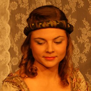 Julia alias Linda Gunst Julia alias Linda Gunst